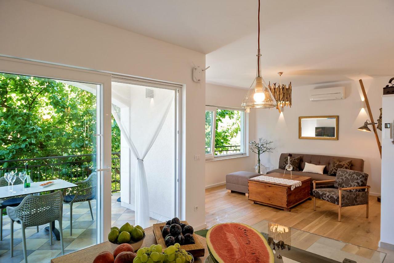 Arka Trogir Apartments - เซเกต วรันยีชา ภายนอก รูปภาพ